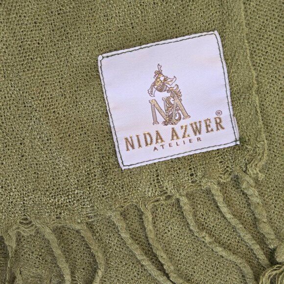 Pakistani NIDA AZWER ATELIER Scarf, Stole, Wrap 78 x 28 Green Gold Butterflies - Picture 2 of 12